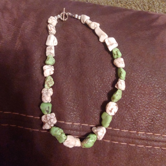 Western rock necklace - Picture 3 of 3